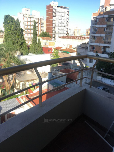 Departamento En Alquiler Ubicado En Lanús Este, Lanús