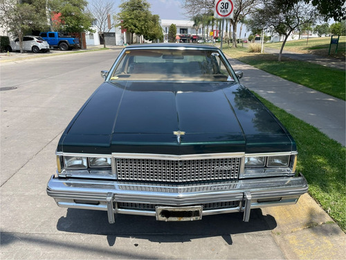 General Motors Caprice 2 Ptas. 1977, V8, 360, Automático