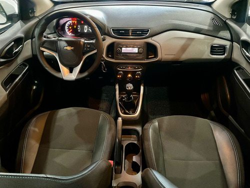 Chevrolet Onix Onix Hatch LT 1.0 8V FlexPower 5p Mec.
