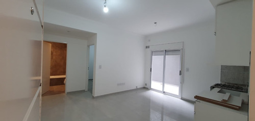 Imagen 3 de 8 de Dpto Tipo Ph 2amb En Venta En Monte Castro A Estrenar