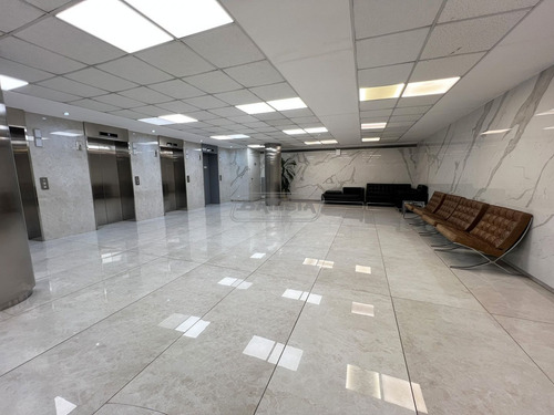 Oficina En Venta Y Alquiler En Villa Sarmiento
