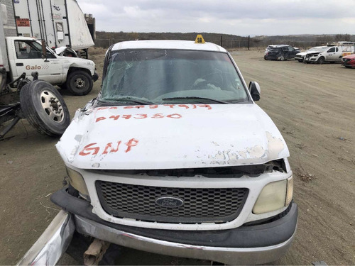 Ford F-150 4.2 Xlt V6 Mt 2001