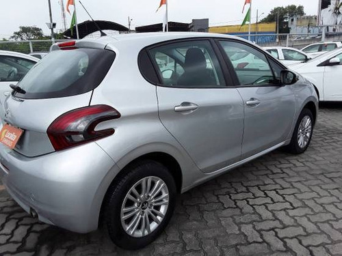 Peugeot 208 1.2 Active 12v Flex 4p Manual
