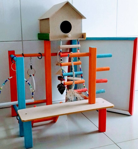 Brinquedo-casa-parque-playground-pássaros-calopsitas
