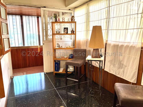 La Florida Apartamento En Venta Mls#24-15947 Sl