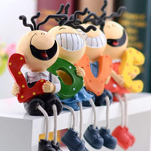 Adosio Set De 4 Lindas Figuras De Muñecas Sentadas Con Piern