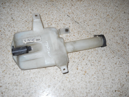 Imagen 3 de 3 de Vendo Tanque De Wiper De Mercury Mystique Año 1998
