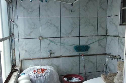 Apartamento:2 Dois Quartos 1 Sala 1 Cozinha 1 Banheiro 1 La