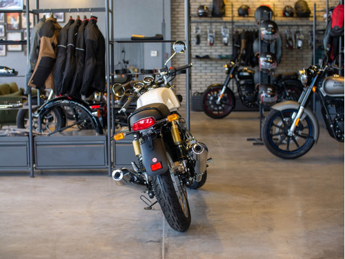 Royal Enfield Continental 650 Dux Deluxe