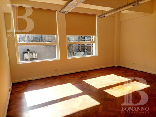 Venta Impecable Departamento 4 Amb En Maipu Y Viamonte