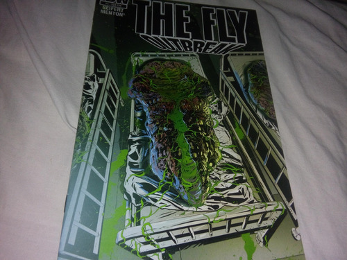 The Fly Outbreak La Mosca Comics En Ingles Numeros 3 Y 4