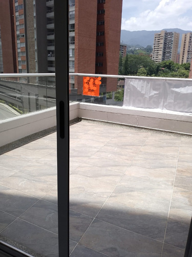 Vendo Moderno Apartamento En Envigado Sector Cumbres