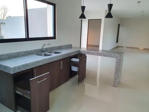 Casa En Venta Merida, San Diego Cutz En Privada, Modelo Pos, Lista.