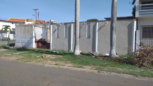 Imagen 2 de 6 de Casa En Los Olivos