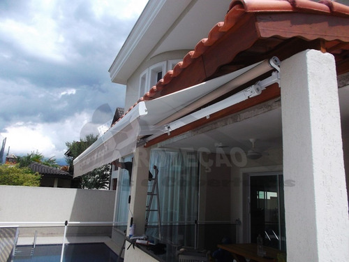 Toldo Articulado 4,00 X 2,00 R$ 5.720,00