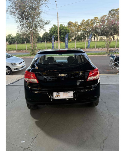 Chevrolet Onix 1.0 MPFI LT 8V FLEX 4P MANUAL