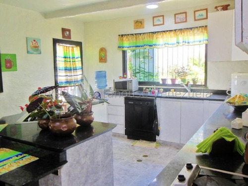 Imagen 9 de 17 de Casa En Venta En Lomas Del Halcon 22-7515 #ventasdeleste 04142226685