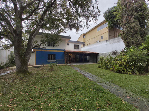 Imagen 19 de 27 de Venta Casa 500mt2 4h+est+serv /5b+serv /4p El Cafetal