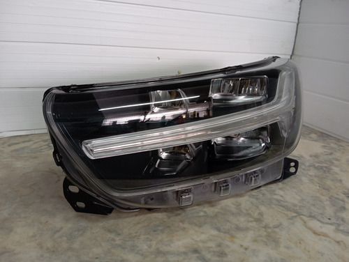 Farol Volvo Xc40 Esquerdo C/módulo Led 2018/19/20/21/22 Filé (Usado)