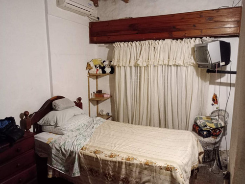 Casa 4 Ambientes Villa De Mayo En Venta Con Jardín