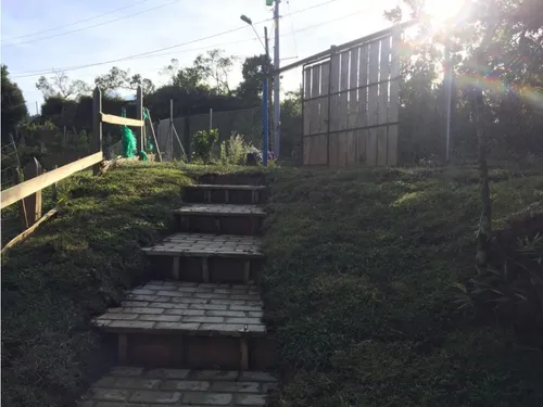 Lote En Venta Con Cabaña Y Explanada Para Casa Principal, Guarne