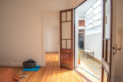 Venta . Ph . Sin Expensas . Palermo . 1 Piso Por Escalera