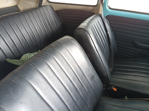 Kombi Antiga Volkswagen ( Curujinha )