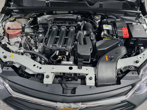 Chevrolet Onix plus 1.0 Lt 4p