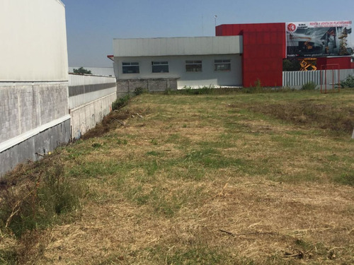 Terreno En Renta A Unos Metros De Caseta De Cobro Mex - Qro.