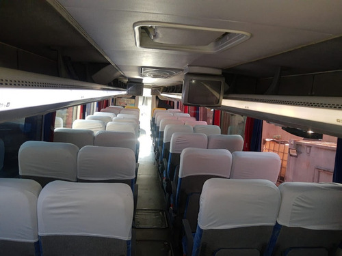 Imagem 7 de 15 de Onibus Rodoviário Mercedes