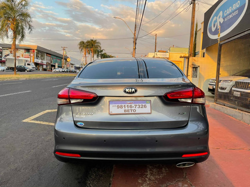 Imagem 6 de 9 de Kia Cerato 1.6 Sx 16v Flex 4p Automático
