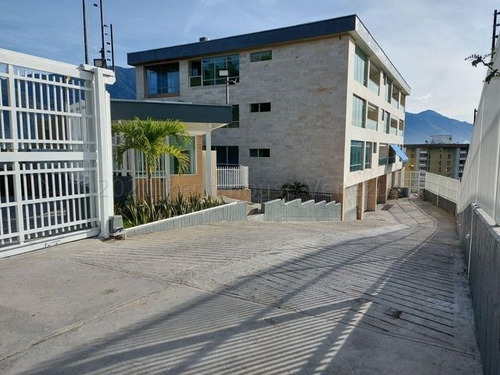 Apartamento En Venta Urb,colinas De Bello Monte Mls #23-13989 Sc