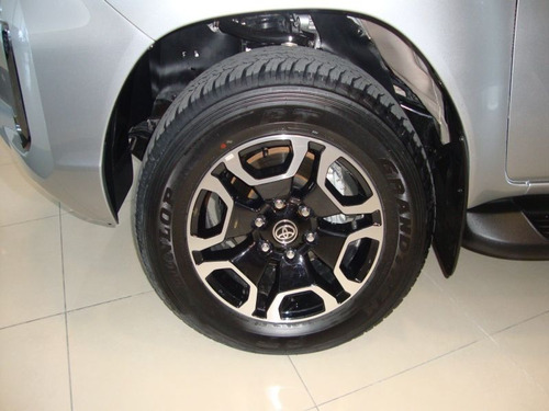 Toyota Hilux 2.8 Cd Srx 177cv 4x2 At