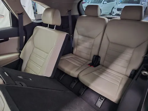 Kia Sorento 5p EX PACK, V6 TA Piel QCP GPS 7 pas. RA-18"