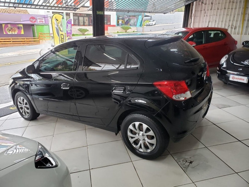 Imagem 4 de 15 de Onix Hatch Lt 1.0 8v Flexpower 5p Mec. Ano 2015