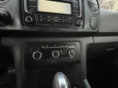 Volkswagen Amarok Trendline 4X4 At8