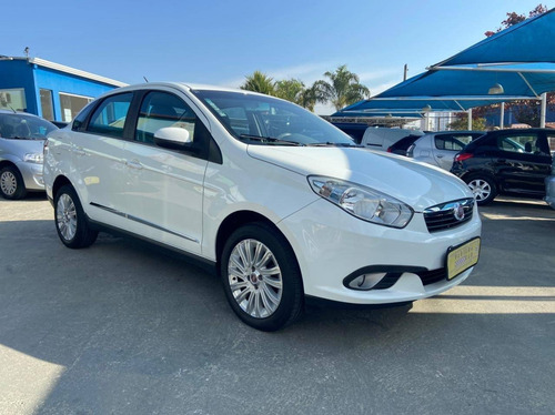 Imagem 2 de 9 de Fiat Grand Siena 1.6 Mpi Essence 16v Flex 4p Manual
