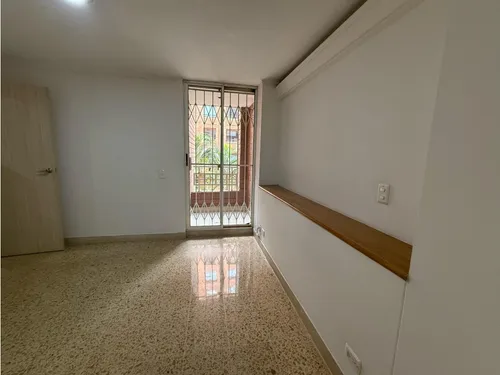 Apartamento Duplex En Laureles,primer Piso