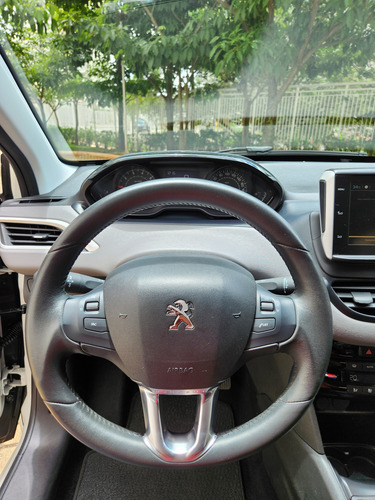Peugeot 208 1.2 Allure Flex 5p