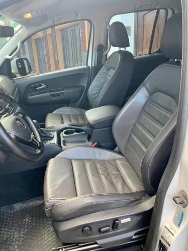 Volkswagen Amarok Highline 4x4 At 84mil Km 2017 Lebenti