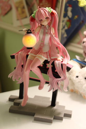Figura Hatsune Miku - Sakura Lantern - Masterpiece Taito