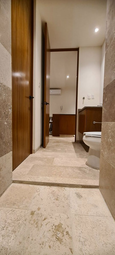 Departamento, En Privada, En Zona Norte A 2 Cuadras De La Isla. Venta