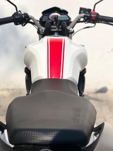 Benelli Tnt15 150 - Permutas Y Beneficios Hasta En 36 Cuotas