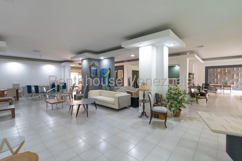 Ss: Vende Edificio 23-9006 En La Yaguara De 10.430 M2