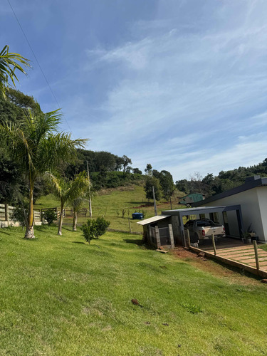 Chácara Com Casa Em Alvenaria, Piscina E Galpão Campeiro