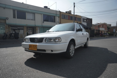 Nissan Sentra B13 2014