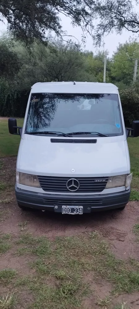 Mercedes-Benz Sprinter 2.5 312 Furgon 3000 V2