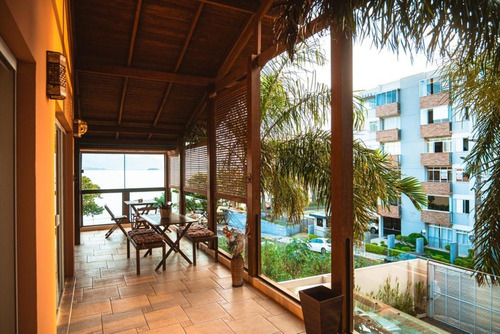 Casa Para Venda Com Vista Para O Mar! São 330 M² Com 5 Dorm, 2 Suítes, Escritório E 4 Vagas! Bairro Bom Abrigo, Florianópolis, Sc. - Ca00058 - 68296385