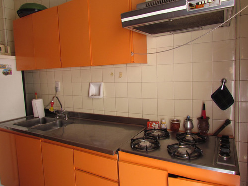 Imagen 11 de 30 de Venta Moron Centro Duplex 5 Amb Patio Y Parrilla