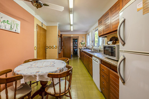 Excelente Piso - Venta - 4 Amb - 2 Balcones - Cochera - Baulera - Belgrano R